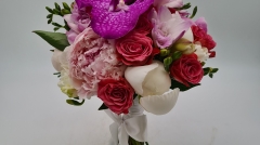 Buchet accente roz (3)